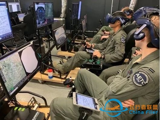 何曉驍 | “XR”與人工智能技術(shù)在美軍“飛行員未來訓練”... ...