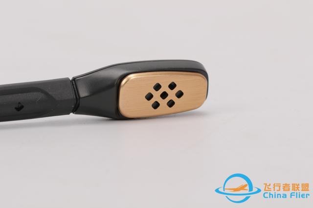2200的耳機聲卡套裝 羅技Astro A40 MixAMP Pro評測-7068