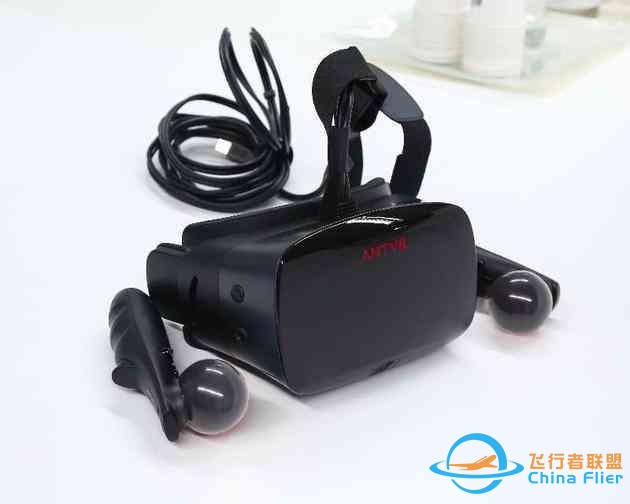 VR半年結：消費級產品無突破，商用外設是未來？-8101