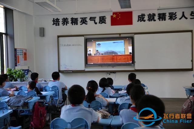 模擬飛行進校園，攜手共筑航空夢-8731