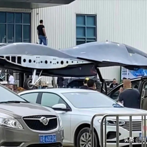 皇牌空戰原型機來珠海了，外形太科幻，南天門計劃不會是真的吧？