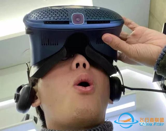 苦學3天才上天？774元《微軟飛行模擬》VR模式深度體驗-1085