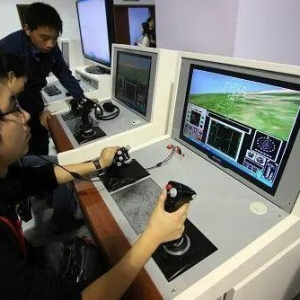 普通人是否也能參加航空模擬器飛行