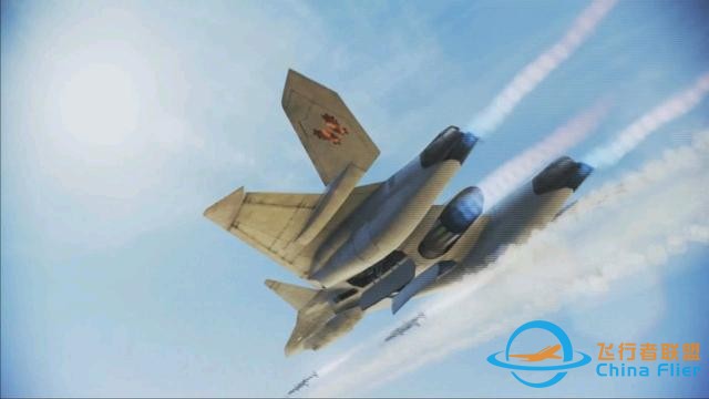 《皇牌空戰》五大最強原創戰機！人間兵器秒殺F22！配備小型核彈-7964