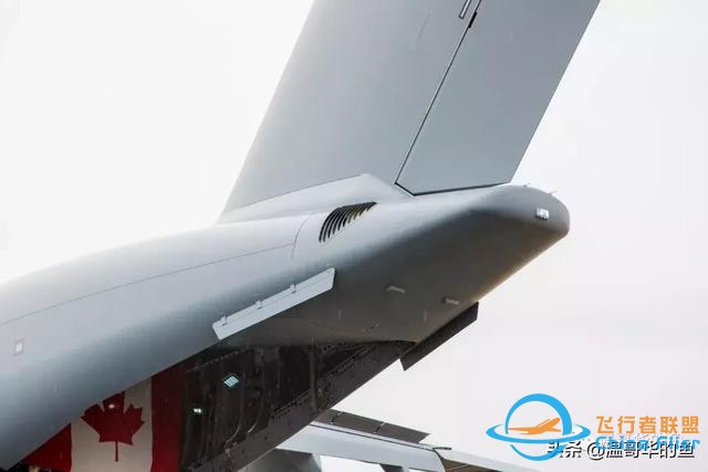 與空中加油飛機A400M近距離接觸-3472
