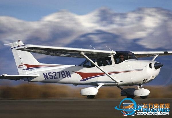 賽斯納經典之作——世界上最著名的單發教練機-2465