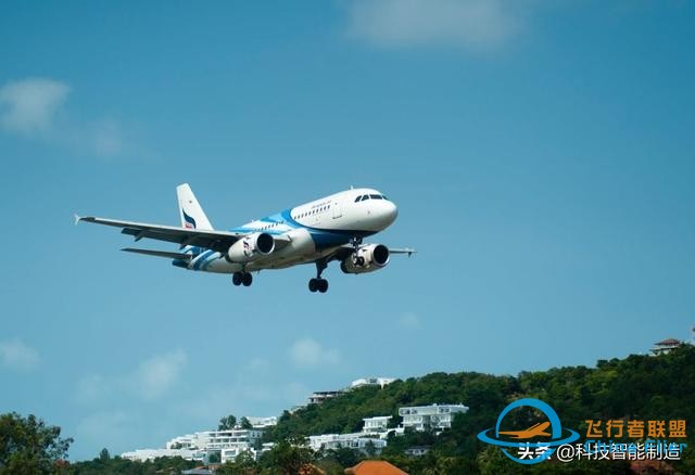 飛機知識問答，飛機在飛行過程中為什么會顛簸？-5644