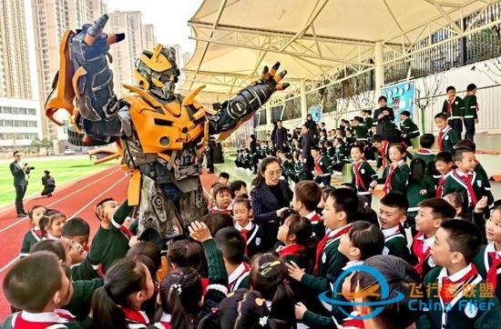 科技?jí)粝腼w上藍(lán)天 浐灞小小少年 逐夢(mèng)向前-4909