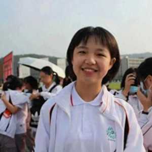 浙江今年出了名女飛行學(xué)員！高考報(bào)考飛行技術(shù)專業(yè)，都能成為飛行員嗎？