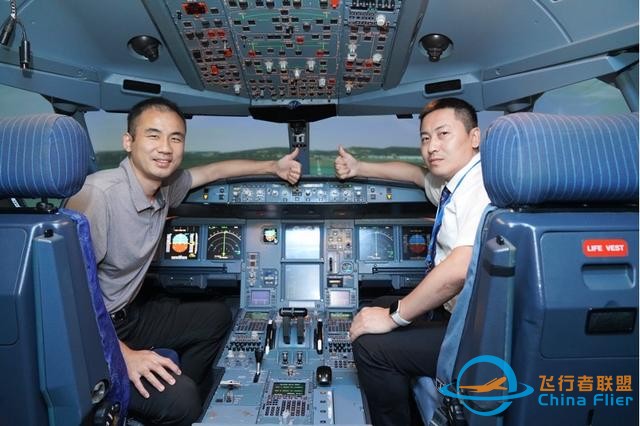重現(xiàn)法航447失速場(chǎng)景：我在珠海翔翼飛空客A330—飛行模擬機(jī)簡(jiǎn)史-8535