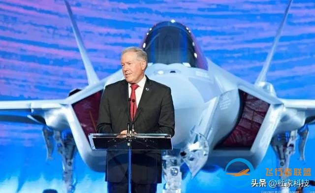 破防了！對中國六代機，美空軍部長終回應：被甩下太多，跟不上了-2366