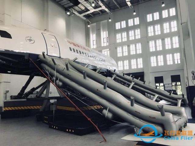 飛機上發生危情，只能“聽天由命”？這些安全乘機常識有必要了解一下-6848