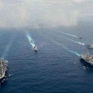 低調的自信！中國罕見公布模擬：美軍突然襲擊，1艘055被“擊中”