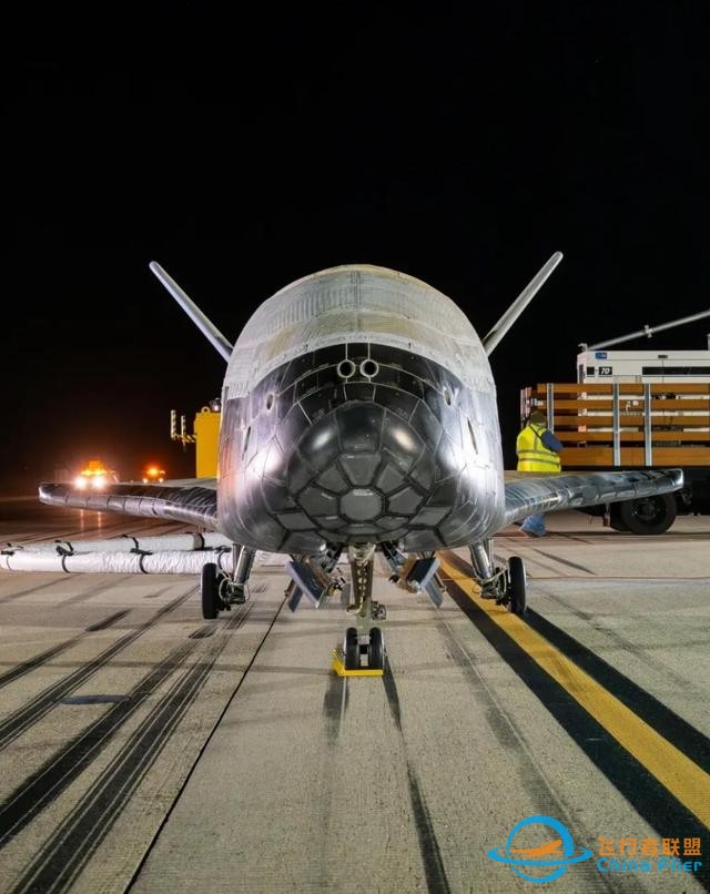 X-37B的命運已被決定，中國2條“龍”緊咬不放，美太空軍忍痛割愛-860